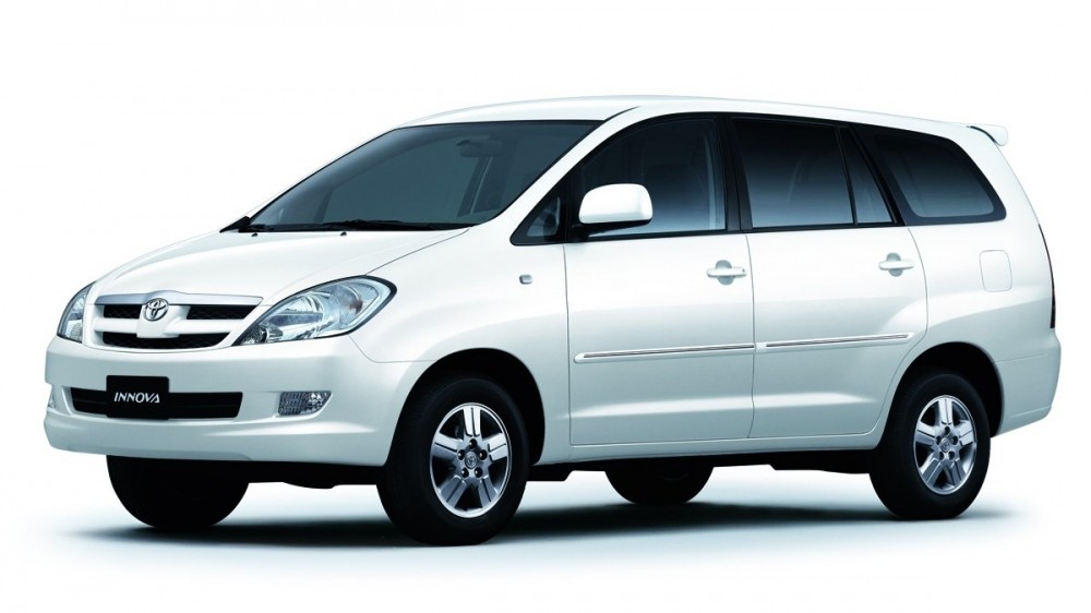泰國包車-豐田Innova5座