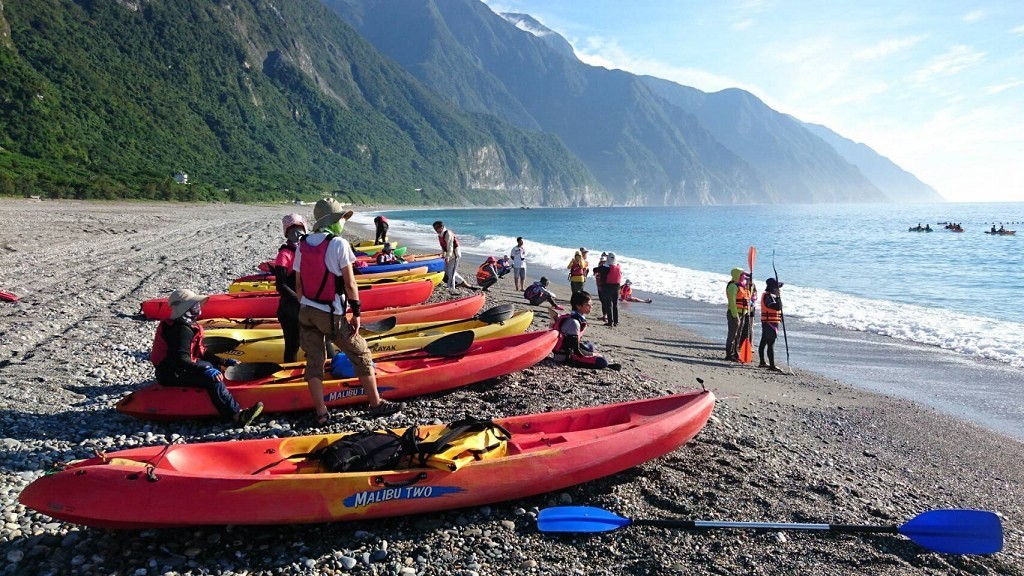 【Seasonal】Qingshui Cliff Sea Kayaking in Hualien
